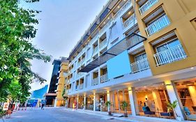 The Ashlee Plaza Patong Hotel & Spa